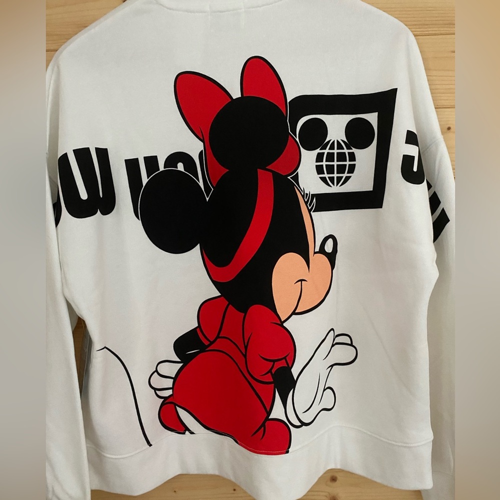 SOLD | WDW Minnie Mouse Double-Sided White XS Whimsical Pullover Crewneck Sweat… - Picture 6 of 15